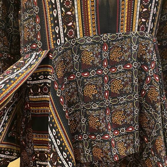 A.L.C. Vicki Scarf Paisley Print Silk Dress Handkerchief Hem 4 - Picture 8 of 9